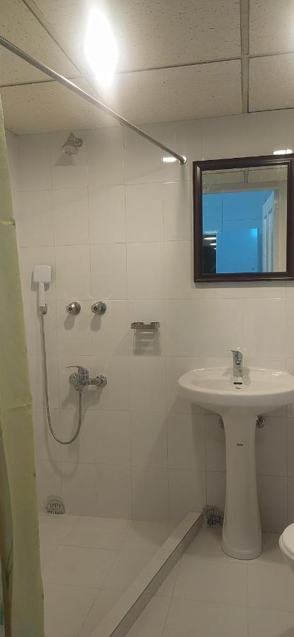 Center Point Apartment Dhaka Eksteriør billede