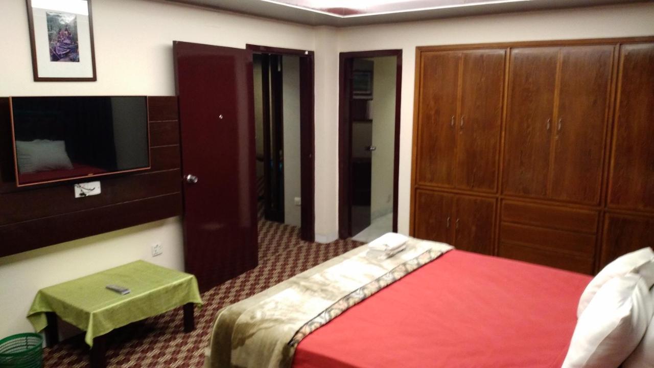 Center Point Apartment Dhaka Eksteriør billede