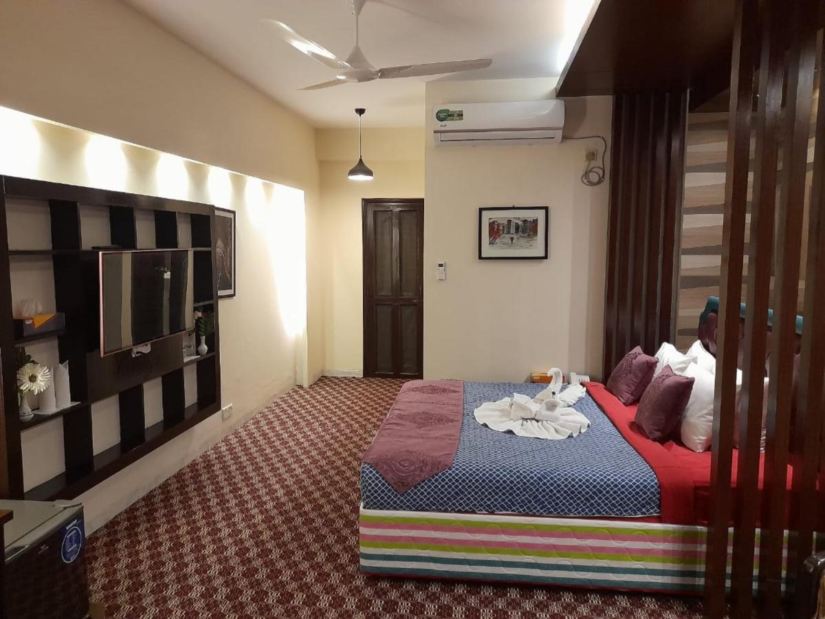 Center Point Apartment Dhaka Eksteriør billede