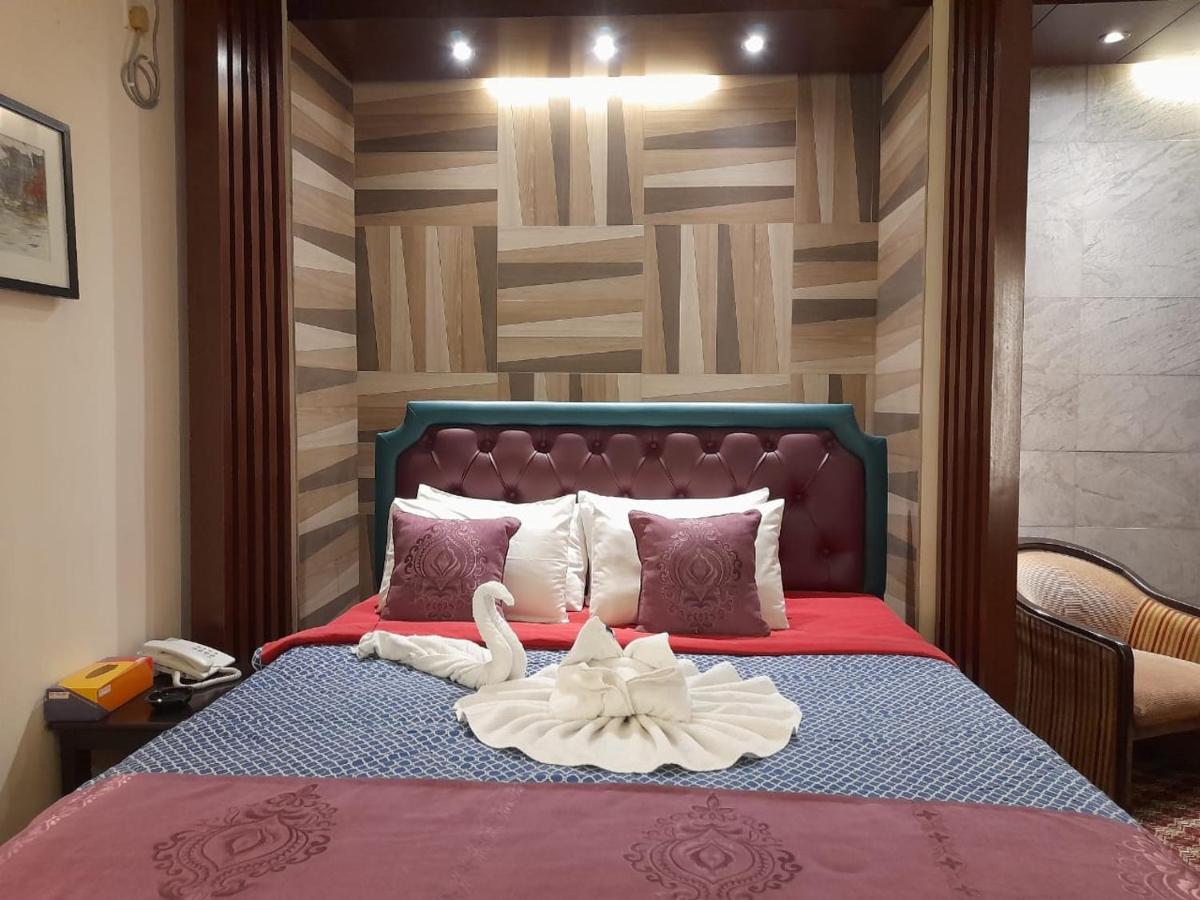 Center Point Apartment Dhaka Eksteriør billede