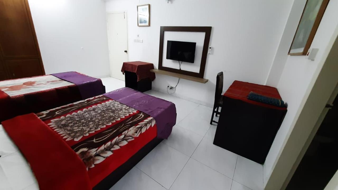 Center Point Apartment Dhaka Eksteriør billede